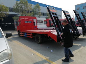 东风多利卡150马力挖机平板拖车 厂家直销，实力价格解析